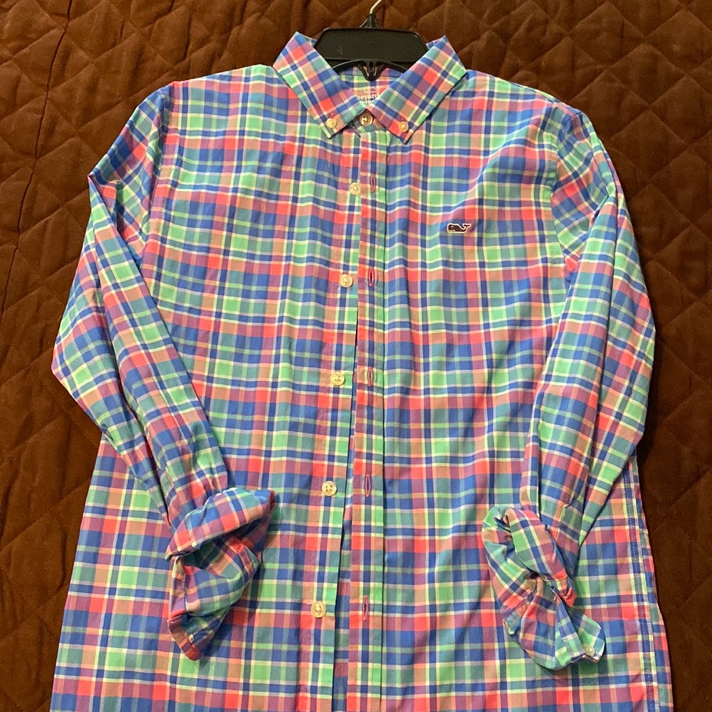 Vineyard Vines